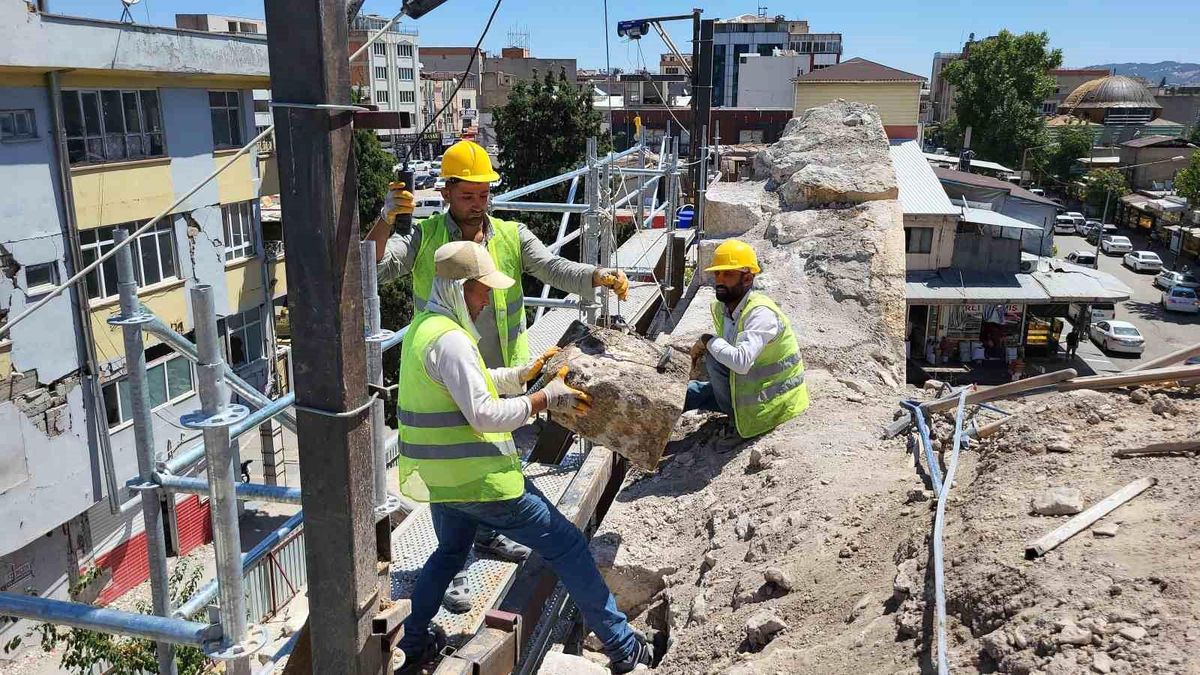 Adıyaman Ulu Cami'de Restorasyon Çalışmaları Başladı