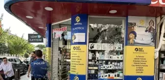 Sinop'ta Cep Telefonu Dükkanından Hırsızlık