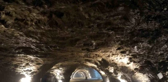 Çankırı'da Devasa Tuz Mağarası Vatandaşların İlgi Odağı