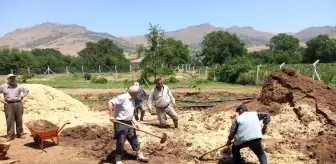 Kayseri'de Kerpiç Ustalığı Yeniden Canlandırılıyor