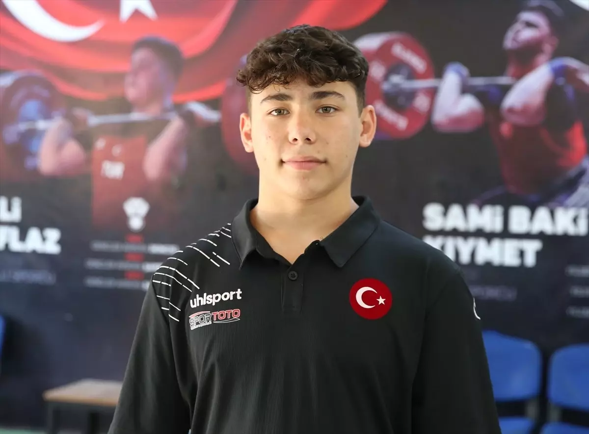 Yiğithan Eroğlu, Yunanistan'da bronz madalya kazandı