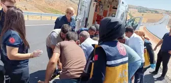 Adıyaman'da otomobil ile kamyon çarpışması: 1 ölü, 3 yaralı