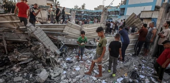 İsrail, Gazze'de Birleşmiş Milletler Okulu'na saldırı düzenledi: 16 Filistinli öldü