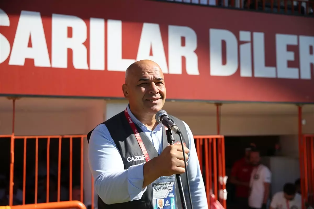 Kırkpınar Yağlı Güreşleri'nde Başcazgırlık Görevi Devrediliyor