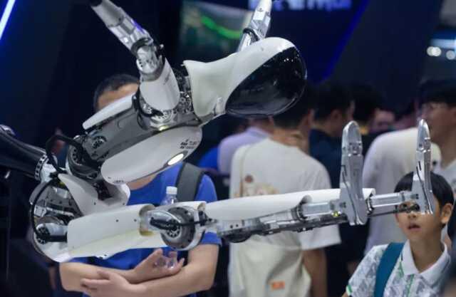 China introduces the world's first 'emotional' robot that can exhibit 'human-like behaviors' and 'feel happy, sad, angry'