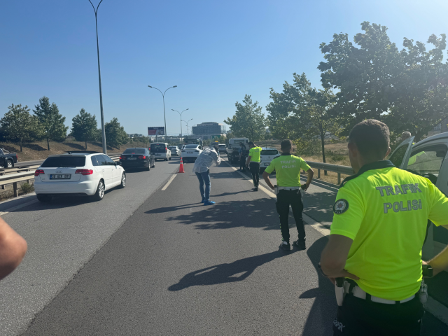 Terrifying end in Istanbul! Man who suddenly jumped onto the road died in a gruesome way