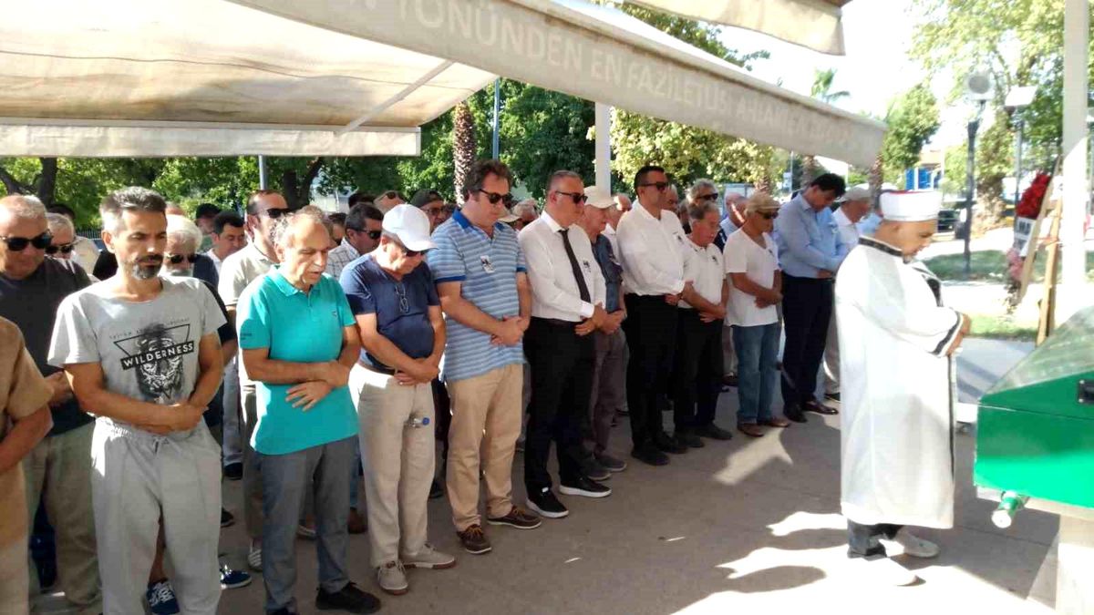 Fethiye'de Tüp Patlaması Sonucu Hayatını Kaybeden Ural Postalcı Toprağa Verildi