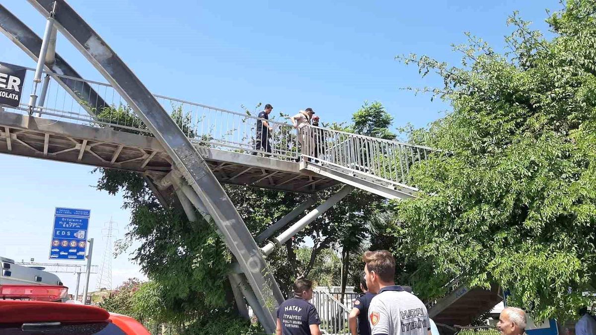 Hatay'da intihar girişiminde bulunan vatandaş ikna edilerek kurtarıldı