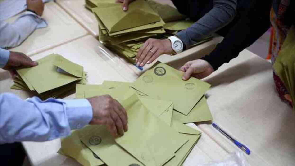 AK Parti, erken seçimi 2027'de gündeme alacak