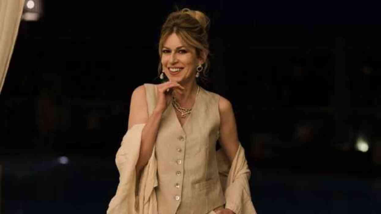 İpek Tuzcuoğlu kimdir? İpek Tuzcuoğlu kaç yaşında ve nereli? İpek Tuzcuoğlu dizi ve filmleri neler?