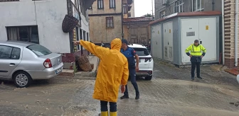 Tosya'da Sağanak Yağış Sonucu Su Baskınları Yaşandı