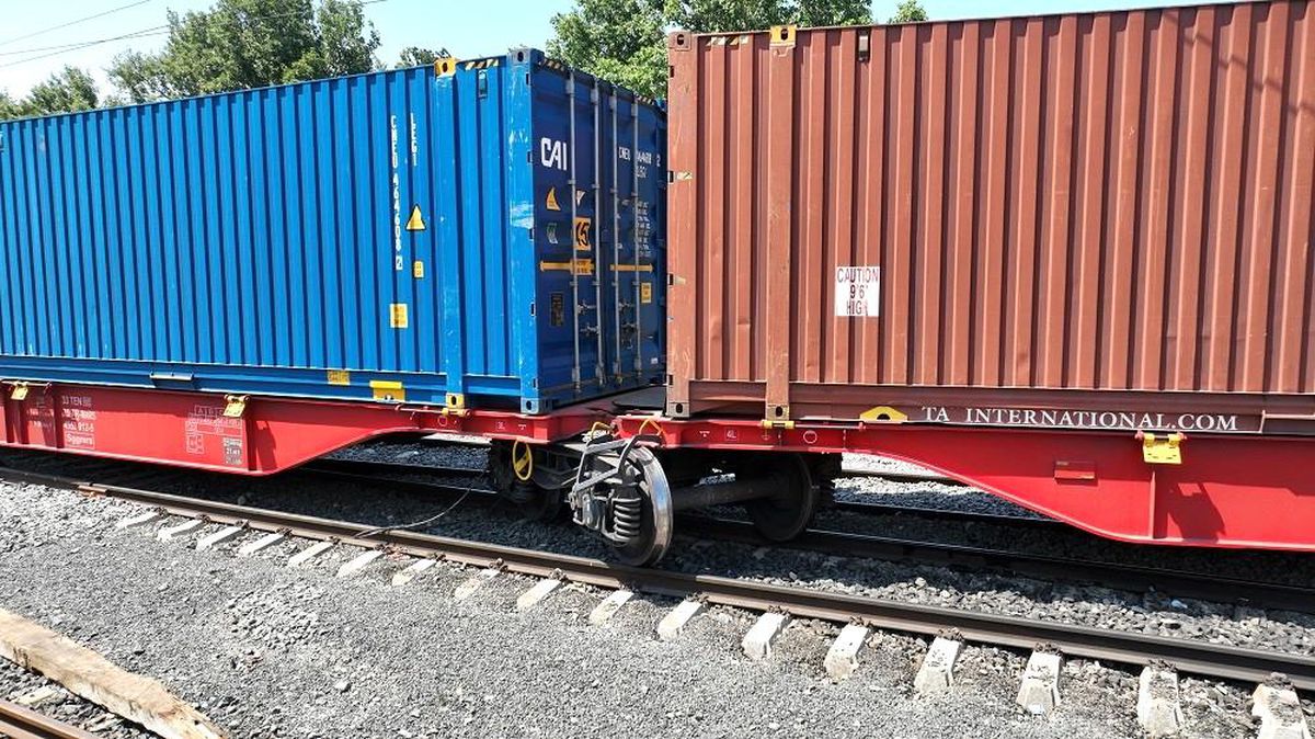 Tekirdağ Çerkezköy Tren Garında Yük Treni Raydan Çıktı