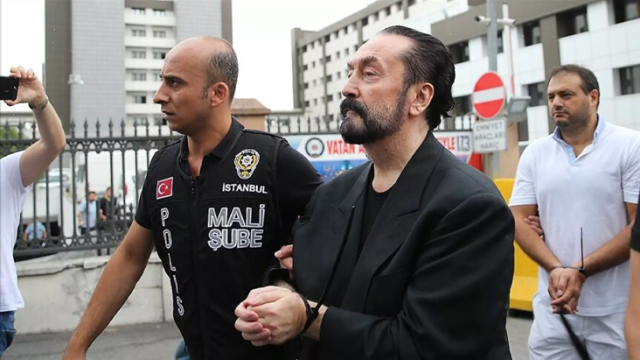 Adnan Oktar'a verilen 8 bin 658 yıl hapis cezası onandı