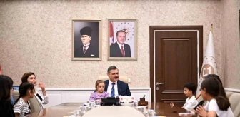 Erzurum Valisi Mustafa Çiftçi, Çorum'da yetim çocuklarla buluştu