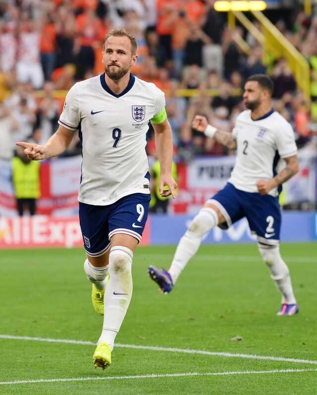 Hollanda'yı 2-1 yenen İngiltere, EURO 2024 finalinde İspanya'nın rakibi oldu