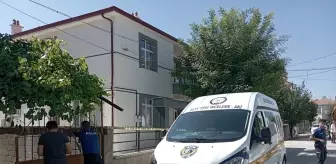 Karaman'da bir kişi eski kız arkadaşını bıçakla öldürdü, yanındaki kişiyi yaraladı