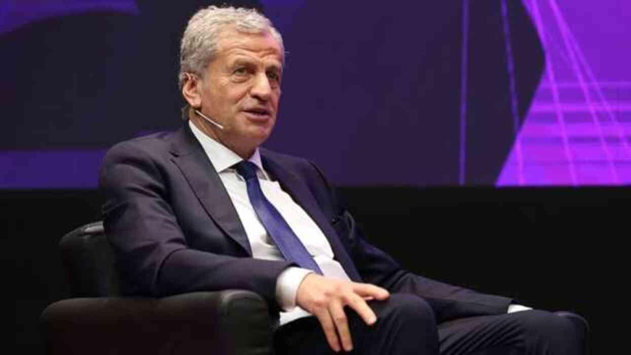 Servet Yardımcı, TFF Başkan adaylığından çekildi Servet Yardımcı, TFF Başkan adaylığından çekildi