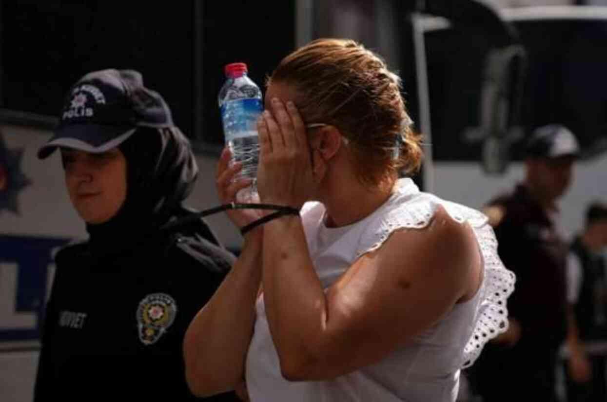 Adliyeye sevk edilen İnanç ve Neslim Güngen'in ifadeleri ortaya çıktı! Güngen suçu karısının üstüne attı Adliyeye sevk edilen İnanç ve Neslim Güngen'in ifadeleri ortaya çıktı! Güngen suçu karısının üstüne attı