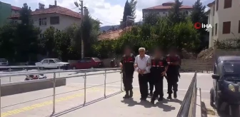 Burdur'da tefecilik operasyonunda yakalanan baba oğul tutuklandı