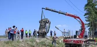 Van'ın Edremit ilçesinde kanala devrilen araçta 2 kişi hayatını kaybetti