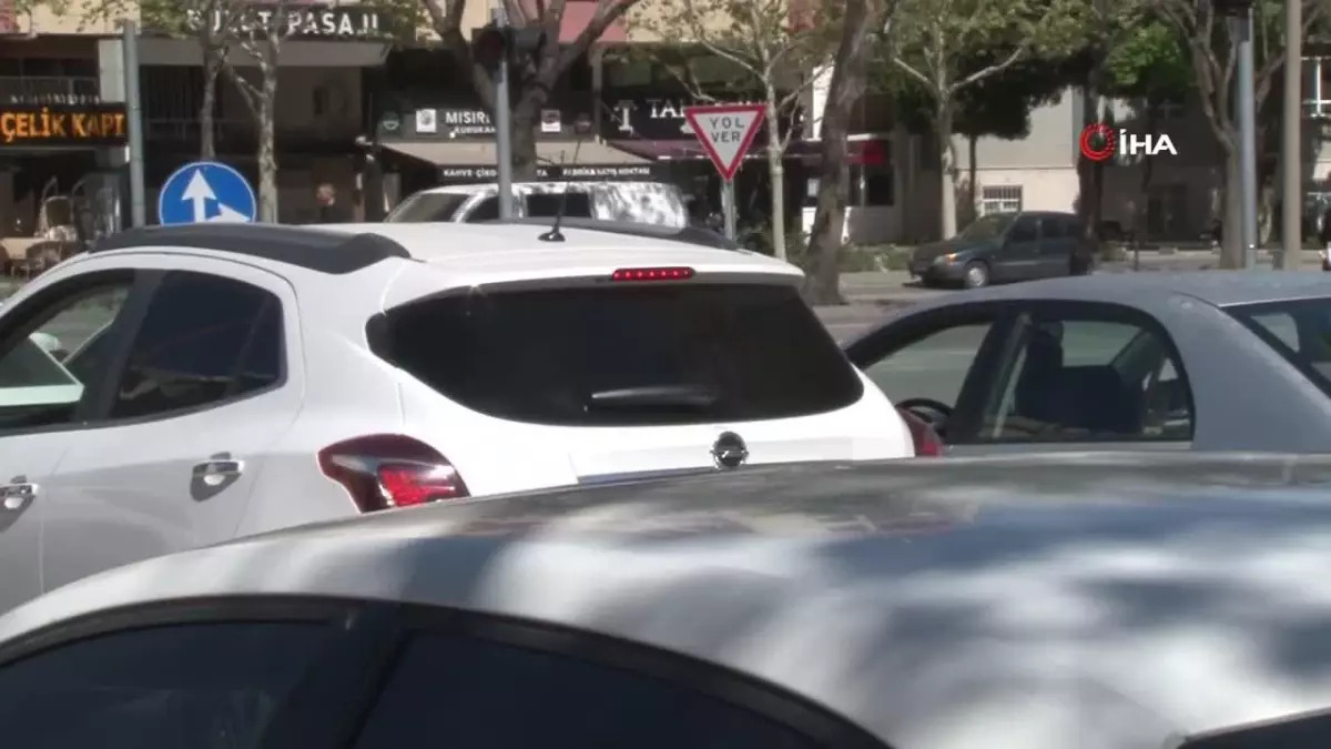 Araç Kiralarken Mağdur Olmamak İçin Uzmanlardan Uyarı