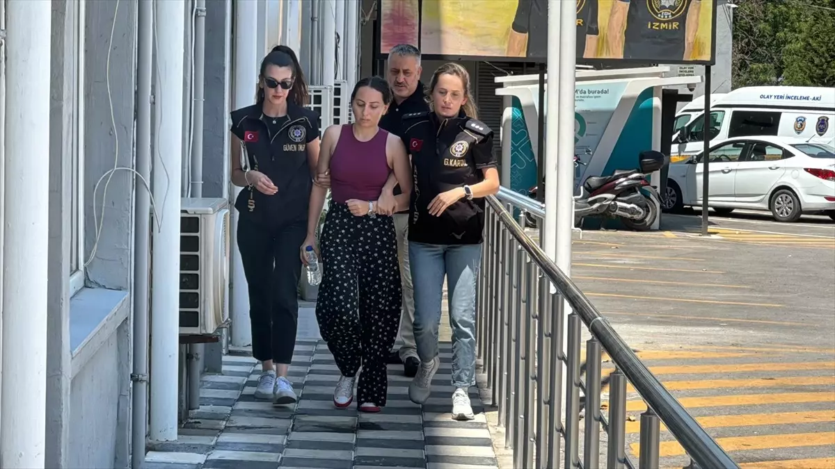 İzmir'de sağanak sırasında elektrik akımına kapılan 2 kişinin ölümüyle ilgili 15 şüpheli gözaltına alındı