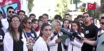 İzmir Demokrasi Üniversitesi Tıp Fakültesi Öğrencileri Arkadaşlarını Anma Töreniyle Andı