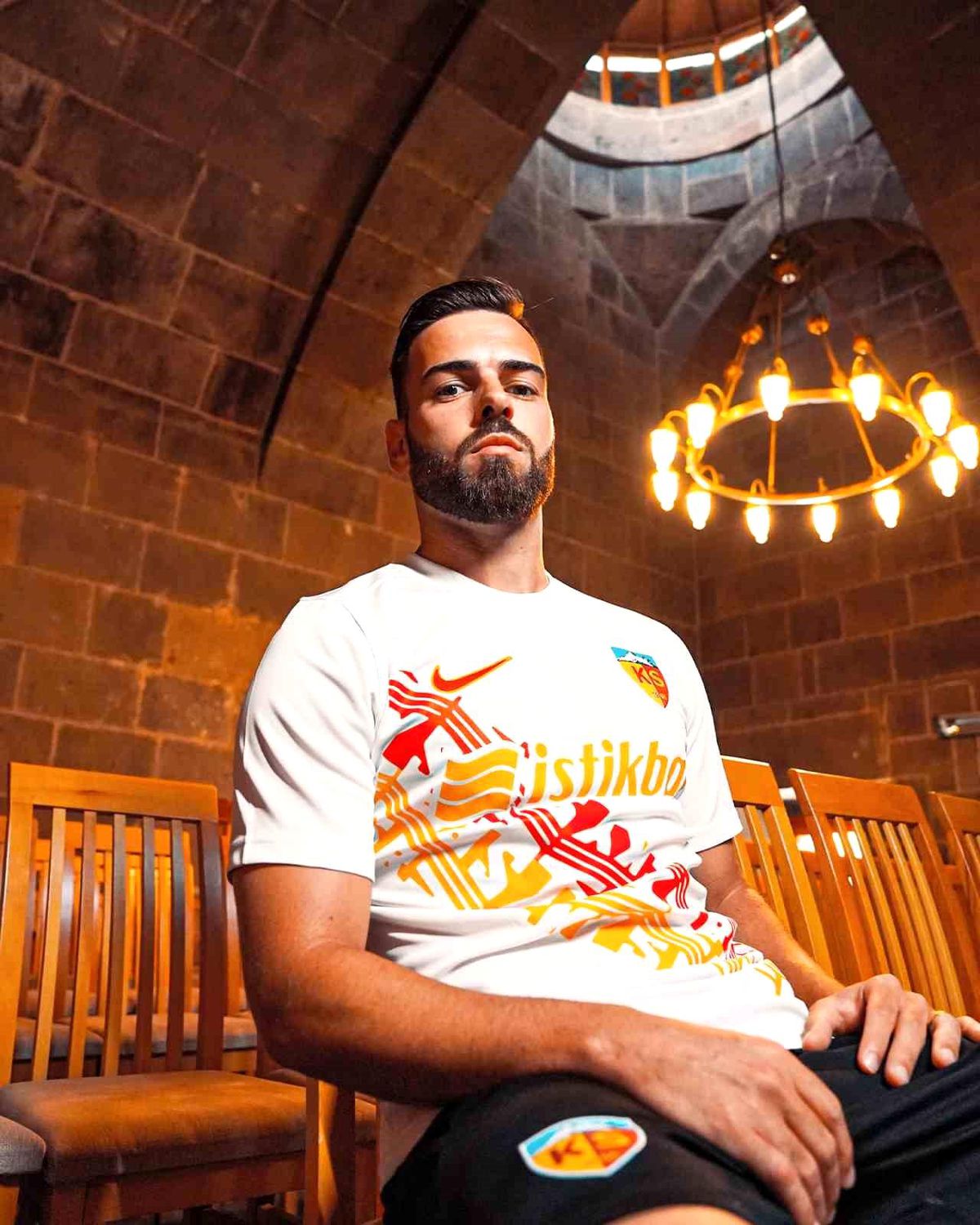 Kayserispor'un yeni sezon formaları tanıtıldı