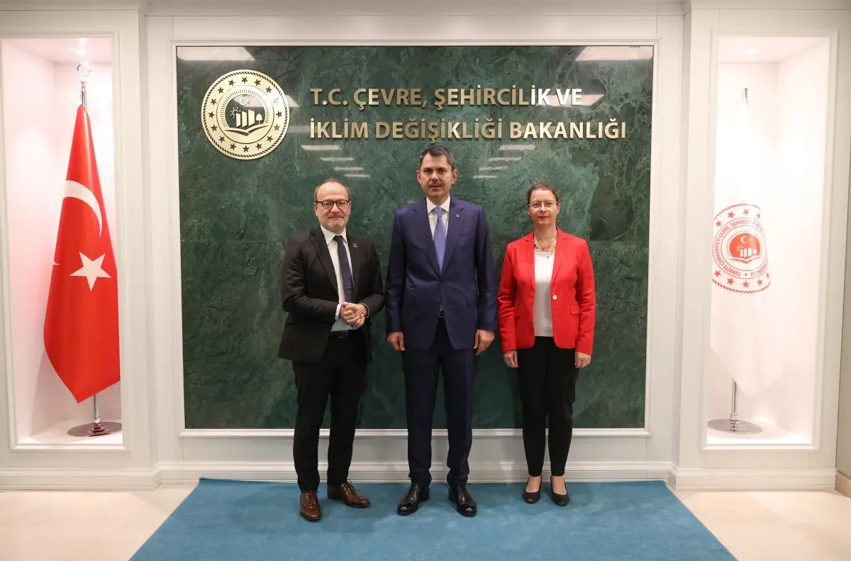 Çevre Bakanı Murat Kurum, Fransız Kalkınma Ajansı Başkanı ile görüştü