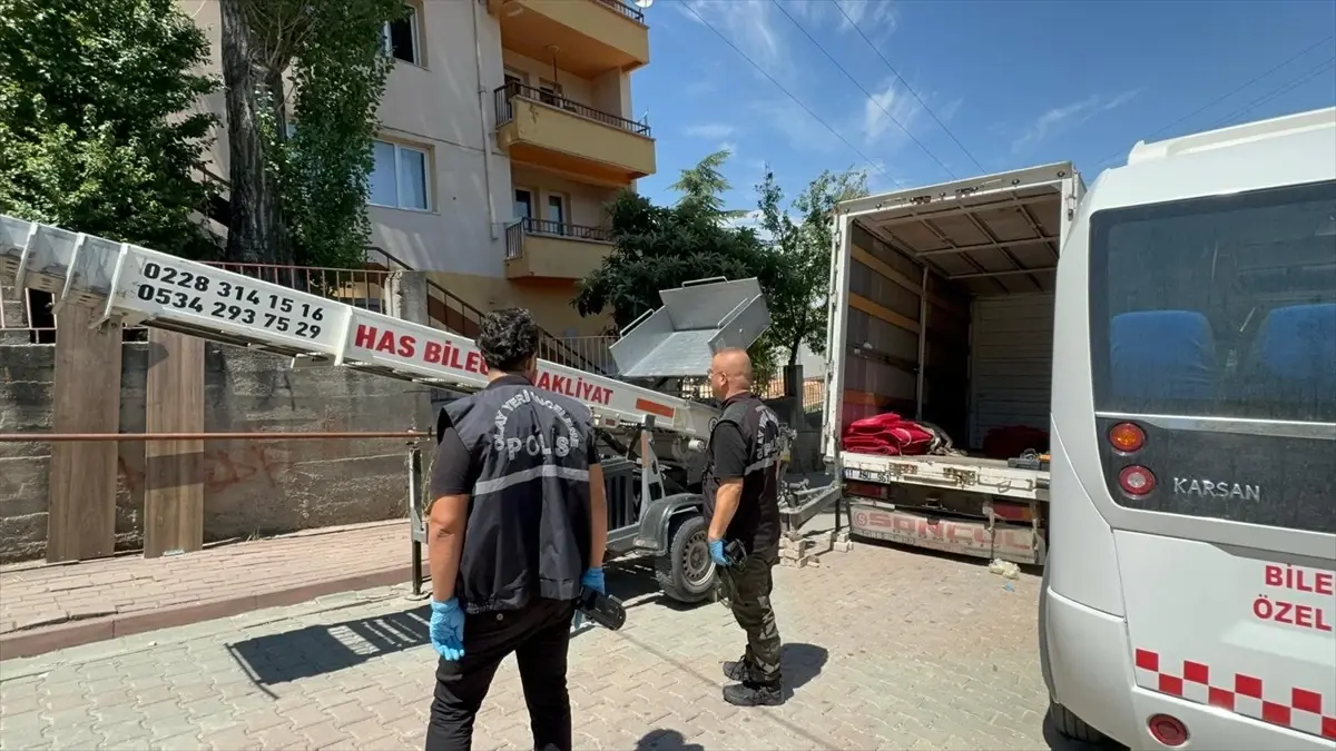 Bilecik'te Elektrik Akımına Kapılan 2 Kişi Yaralandı