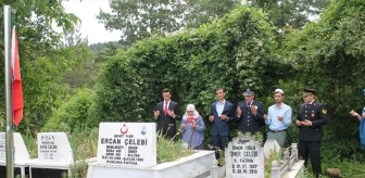 Sinop'un Dikmen ilçesinde 15 Temmuz Demokrasi ve Milli Birlik Günü dolayısıyla şehitlik ziyareti yapıldı