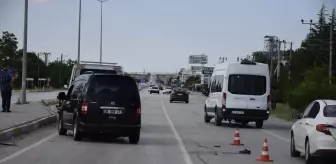 Konya'da elektrikli bisiklet sürücüsüne hafif ticari araç çarptı, emekli polis hayatını kaybetti