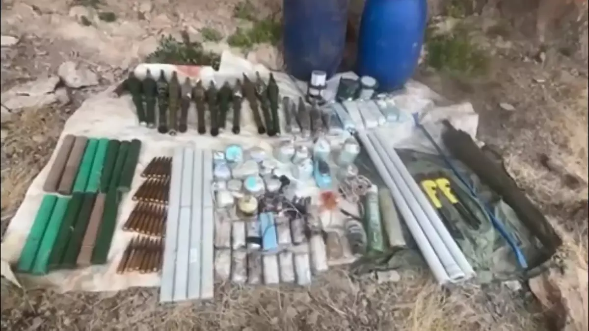 Pençe-Kilit Operasyonu Bölgesinde Terörist Sığınak Bulundu