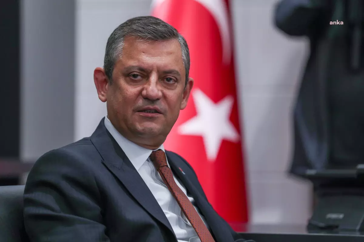 CHP Genel Başkanı Özgür Özel, 15 Temmuz'u Anma Mesajı Yayınladı