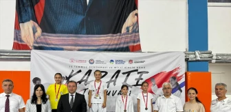 Sakarya'da 15 Temmuz Demokrasi ve Milli Birlik Günü karate turnuvası düzenlendi