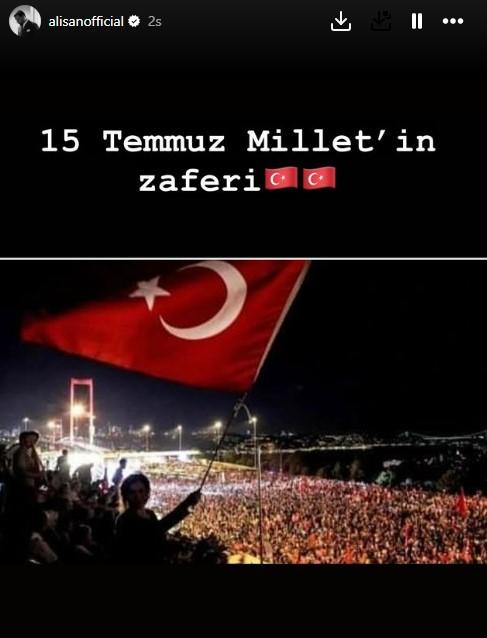 Ünlülerin 15 Temmuz Mesajları