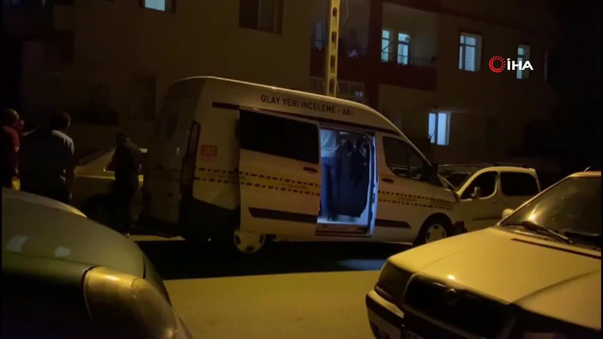 Yaşlı kadın evinde ölü bulundu