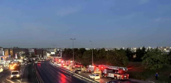 Bakırköy'de Atatürk Havalimanı çevresinde yangın çıktı