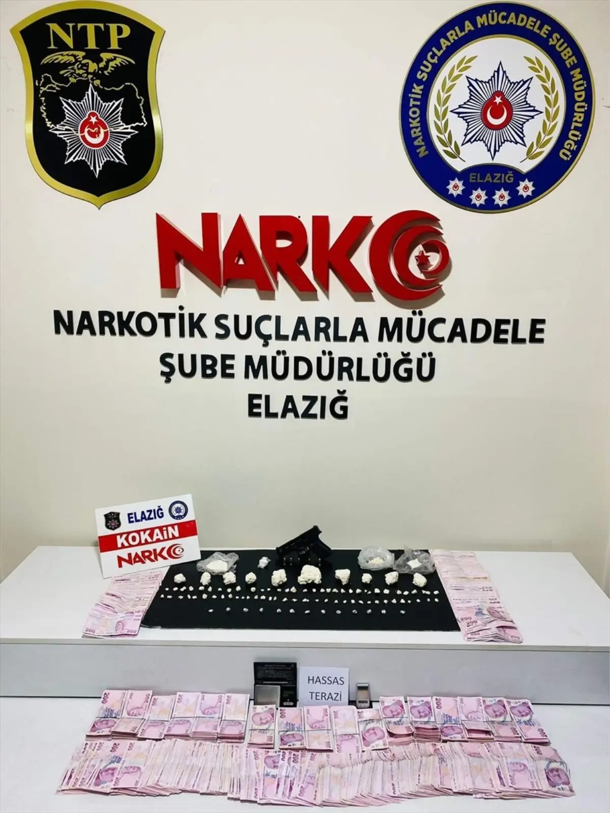 Elazığ'da Uyuşturucu Operasyonunda 2 Şüpheli Tutuklandı