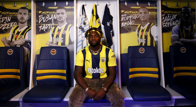 8 milyon euro ödenecek! Fenerbahçe, Allan Saint-Maximin'i KAP'a bildirdi