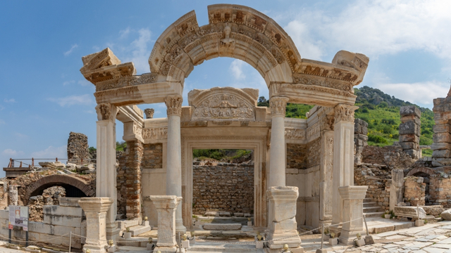 Efes Antik Kenti nerede, hangi ilde? Efes Antik Kenti neden ünlü?