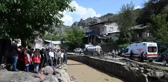 Erzurum Valisi Mustafa Çiftçi, sel felaketi sonrası kırsal mahalleleri inceledi