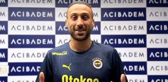 Fenerbahçe'ye transfer olan Cenk Tosun, Beşiktaş'a veda etti