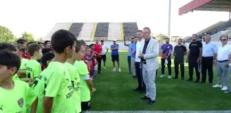 Ak Parti Tavşanlı İlçe Başkanlığı tarafından düzenlenen futbol turnuvası tamamlandı