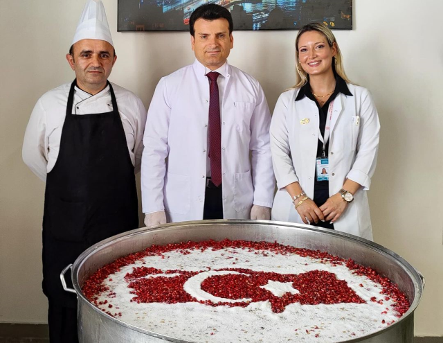 Yedikule Göğüs Hastalıkları Hastanesi'nde 'Aşure Günü' Etkinliği Düzenlendi