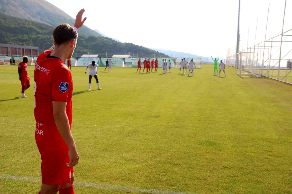 Konyaspor, Almere City'yi 3-2 mağlup etti