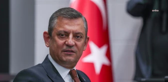 CHP Genel Başkanı Özgür Özel, Saadet Partisi Genel Başkanı Temel Karamollaoğlu'na başsağlığı diledi