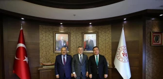 Erzincan Valisi ve Milletvekili Gençlik ve Spor Bakanını Ziyaret Etti