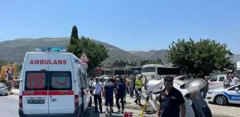 Aydın'ın Söke ilçesinde otomobil devrildi, 1 kişi yaralandı