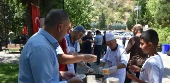 Bursa, Bilecik ve Yalova'da Muharrem Ayı Dolayısıyla Aşure İkram Edildi